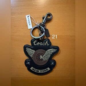 Coach Easy Rider New York Leather Bag Charm. Original Tag Still Attached! (21)